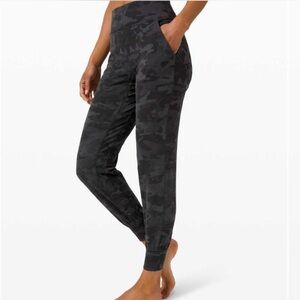 Lululemon grey/black camo align joggers